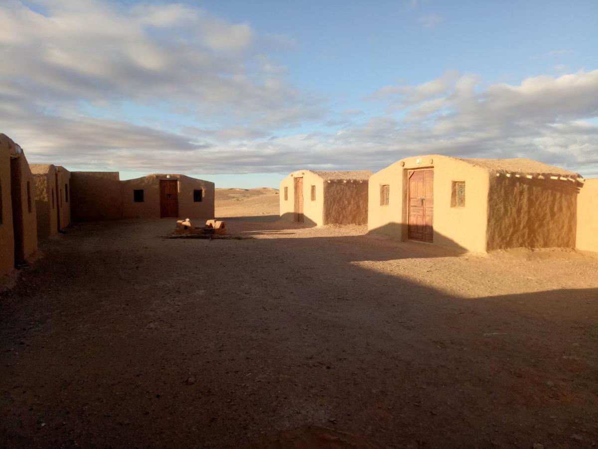 Отель Sahara Peace Camp Загора Экстерьер фото