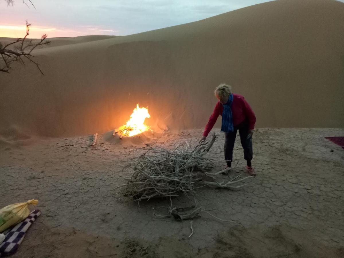 Отель Sahara Peace Camp Загора Экстерьер фото