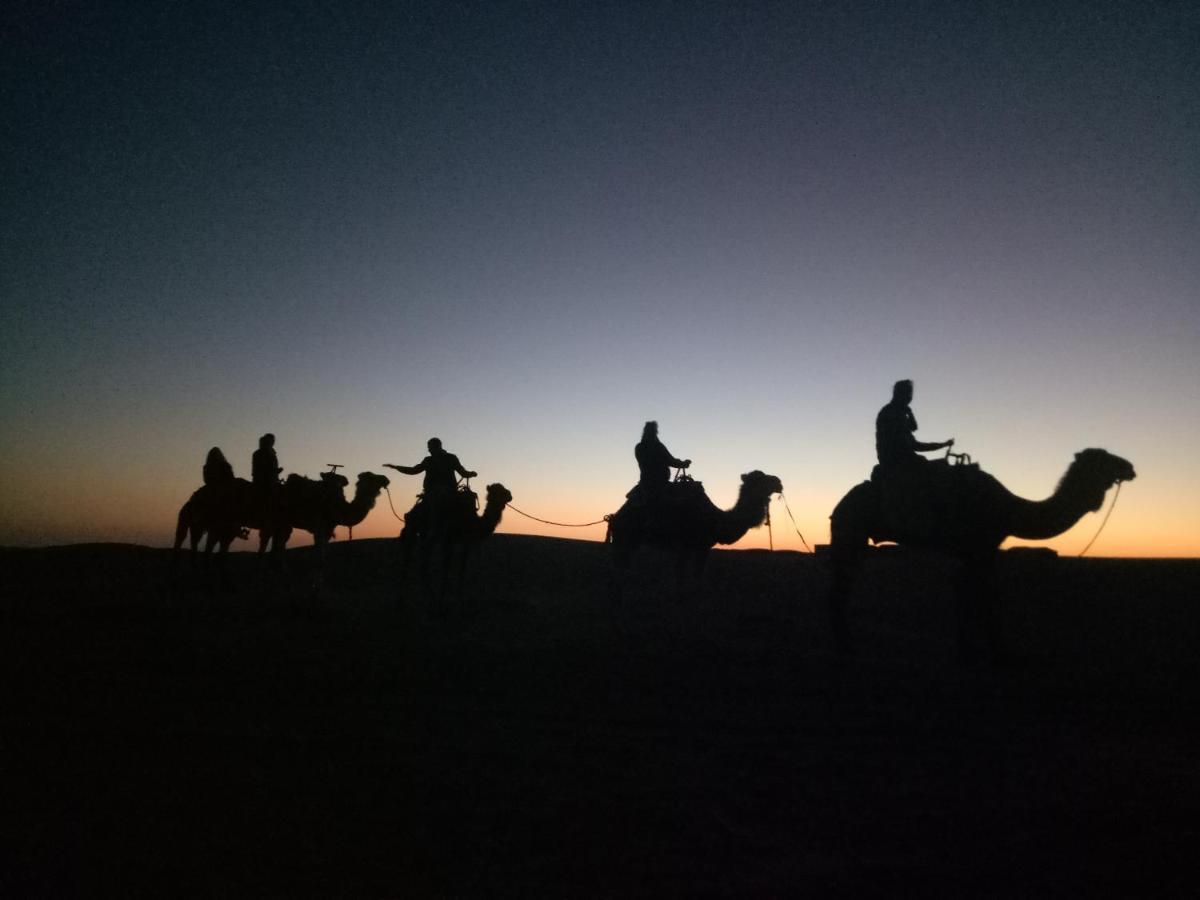 Отель Sahara Peace Camp Загора Экстерьер фото